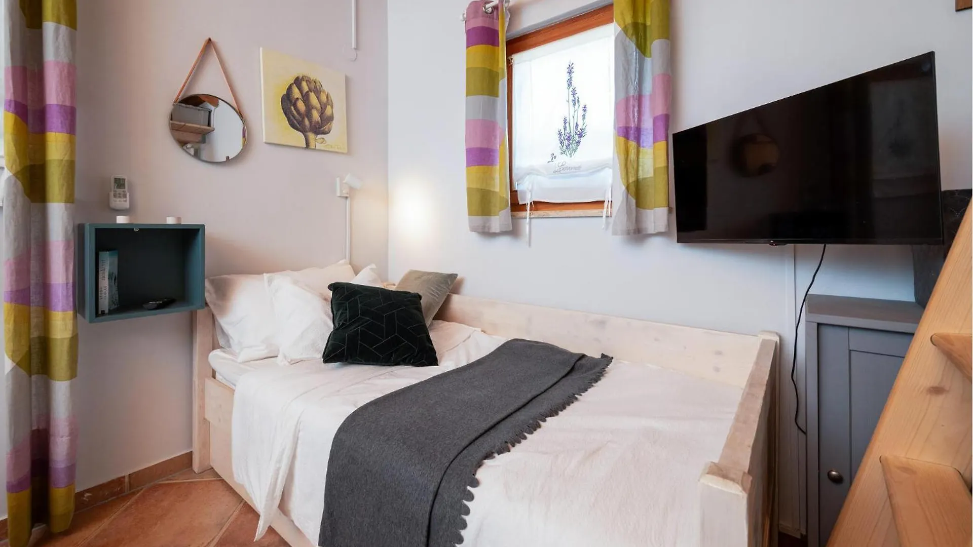 1 Bedroom Awesome Home In Peroj Holiday home