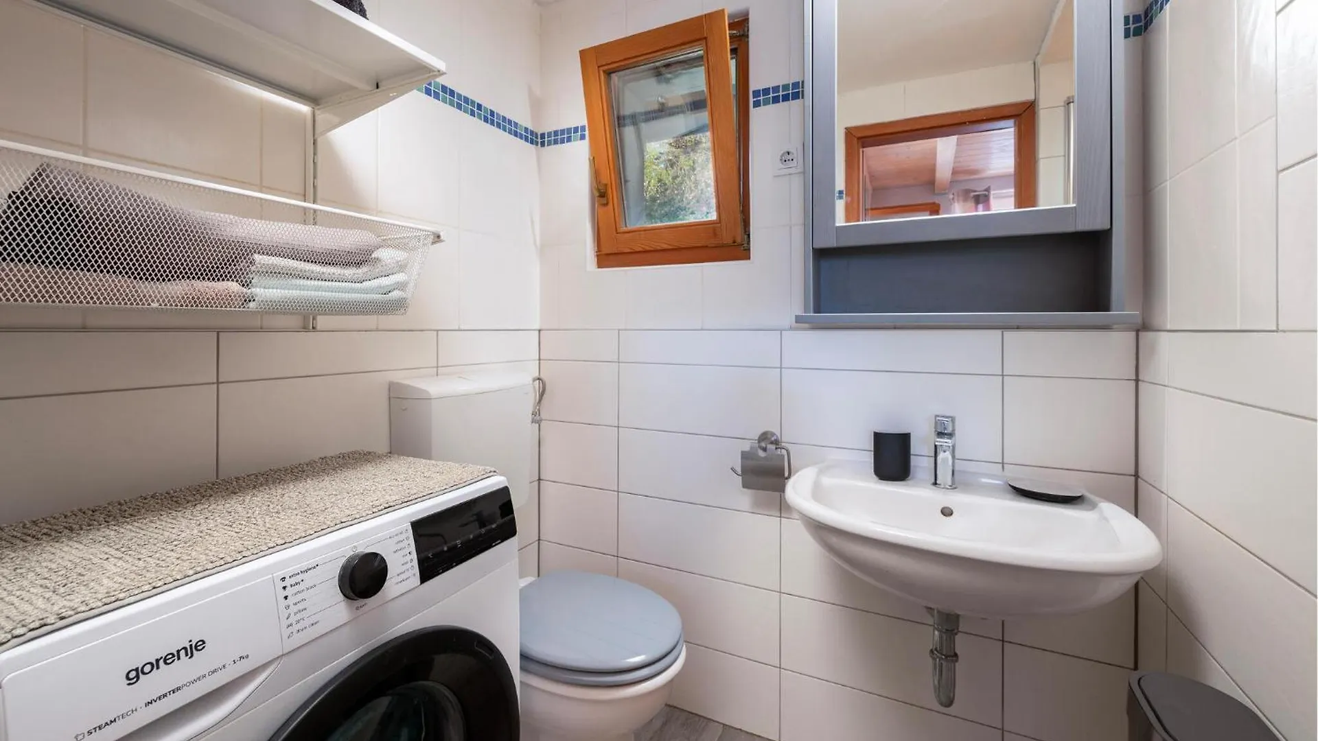 1 Bedroom Awesome Home In Peroj 0*,  Croatia