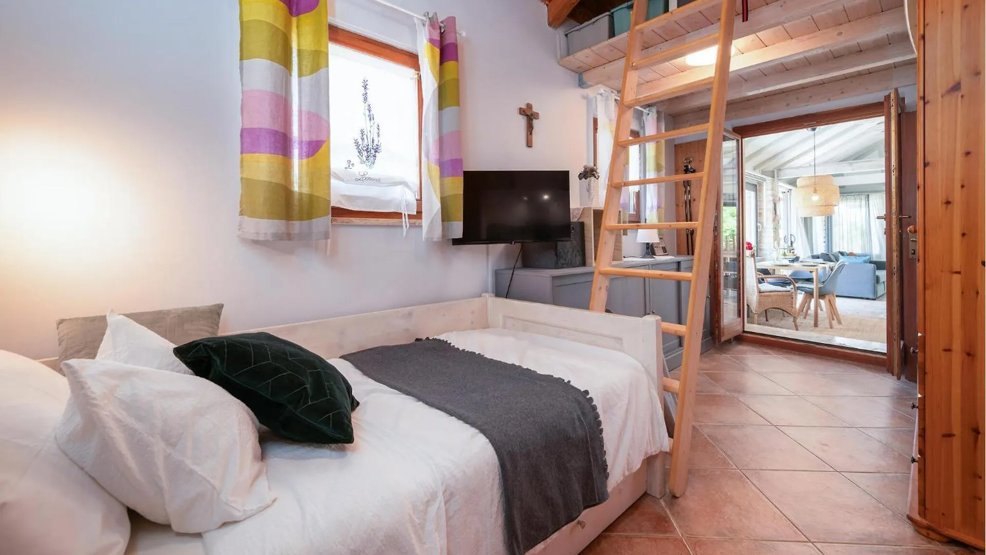 Holiday home 1 Bedroom Awesome Home In Peroj Croatia