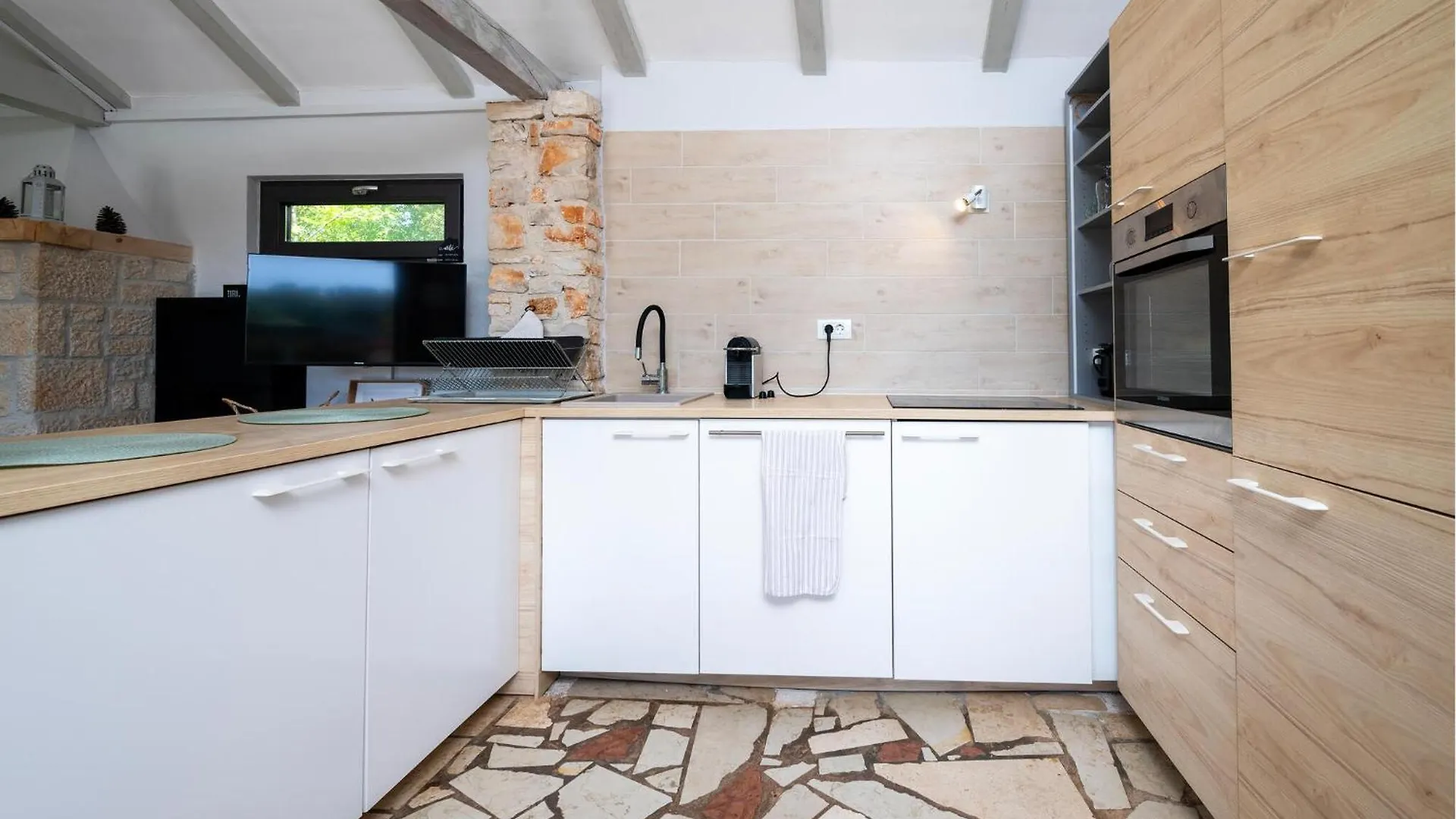 Holiday home 1 Bedroom Awesome Home In Peroj