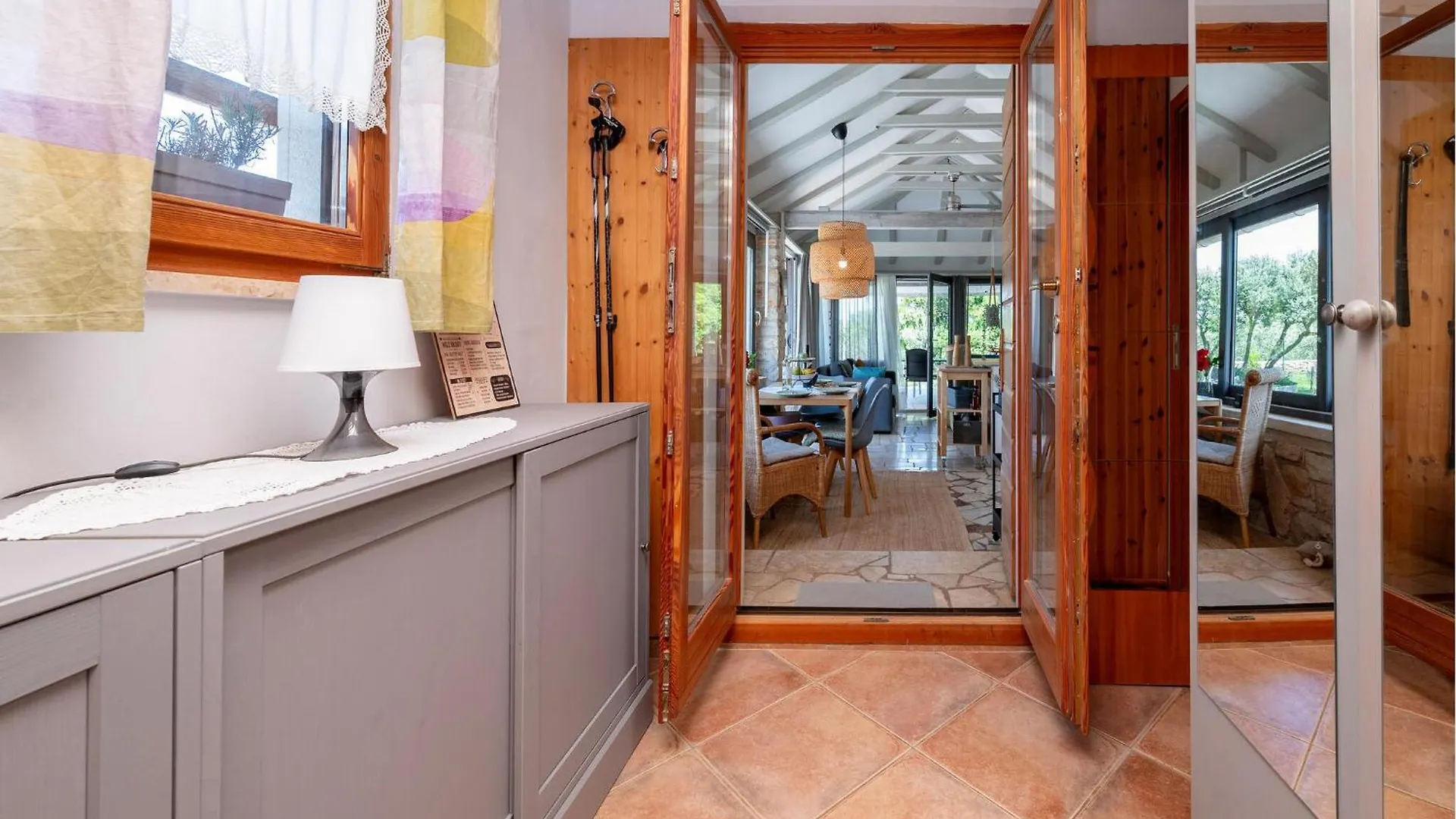 1 Bedroom Awesome Home In Peroj Croatia