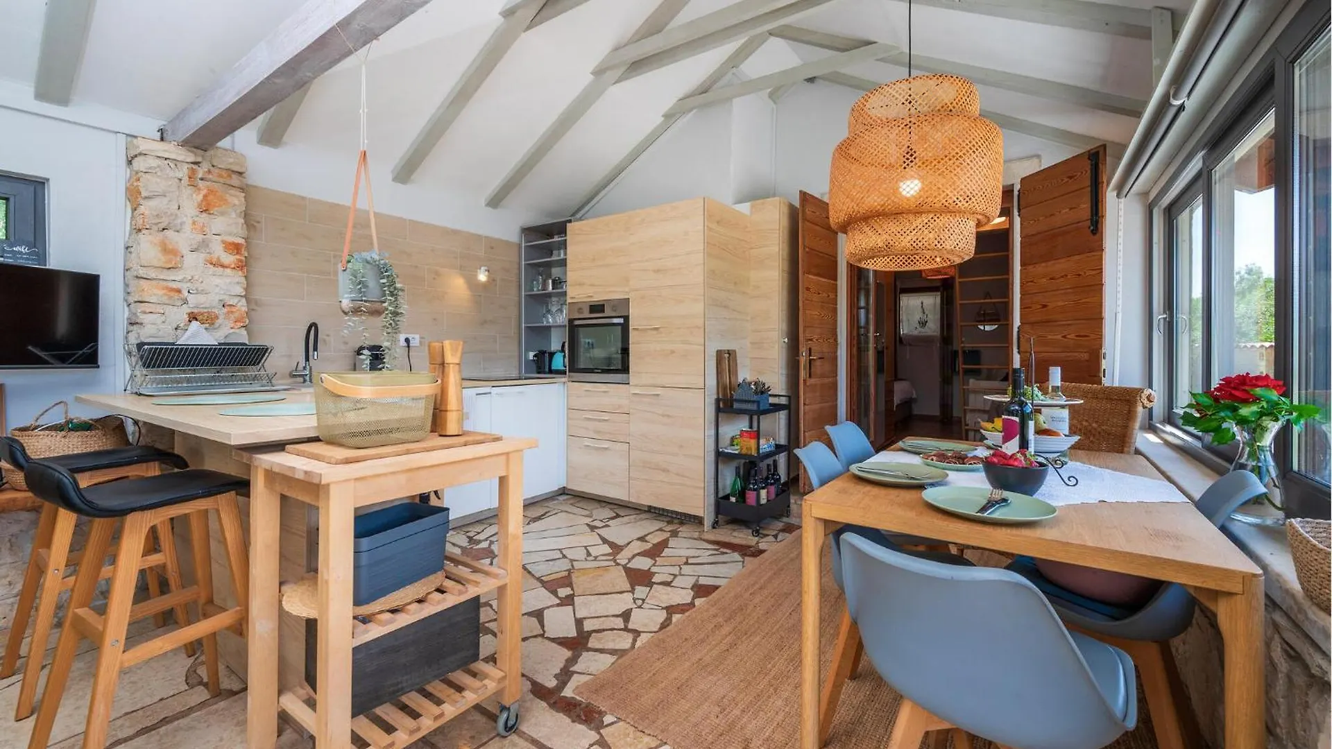 1 Bedroom Awesome Home In Peroj 0*,  Croatia