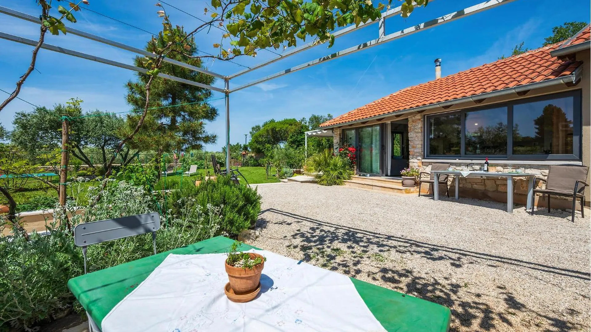 Holiday home 1 Bedroom Awesome Home In Peroj
