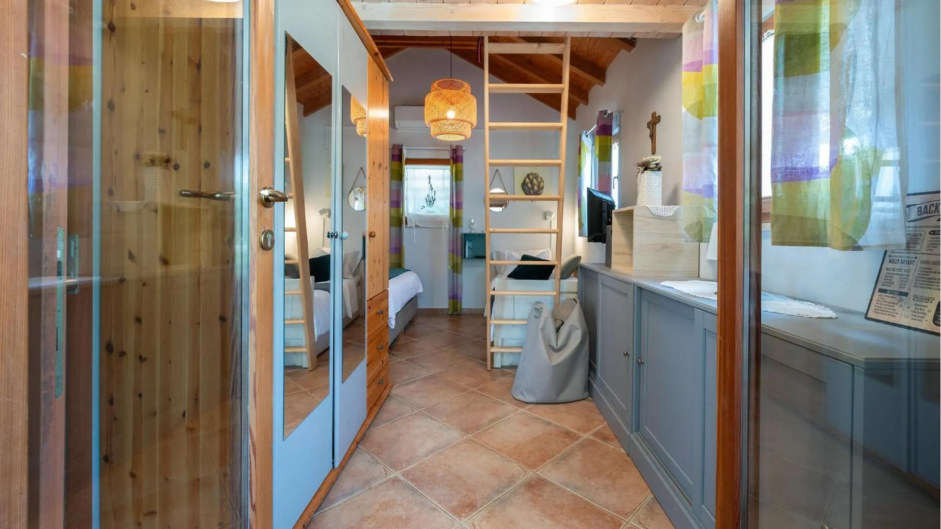 Vakantiehuis 1 Bedroom Awesome Home In Peroj